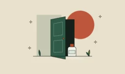 Ilustración de una puerta entreabierta con un frasco en el umbral, sobre fondo arena