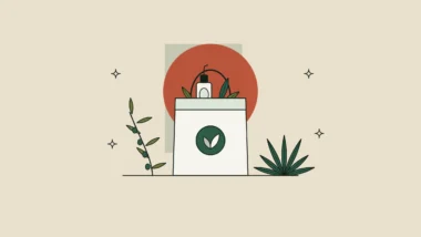 Bolsa de tienda con un frasco de sérum entre un olivo español y un agave mexicano.