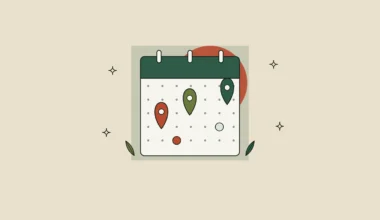 Hoja de calendario con tres marcadores de ubicación sobre distintas fechas.